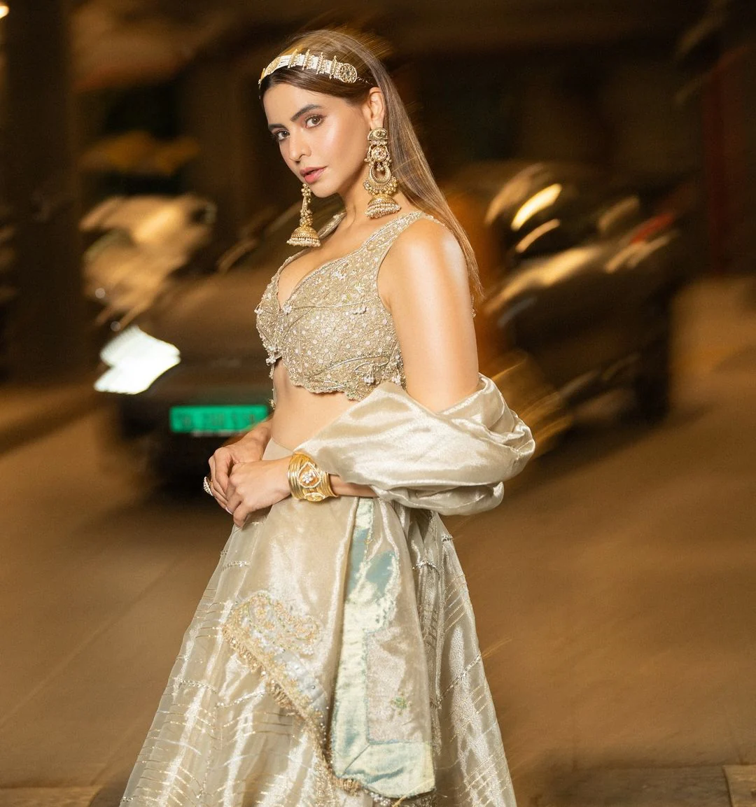 Aamna Sharif in our Pearl gold silk zari tissue lehnga set - Image 7