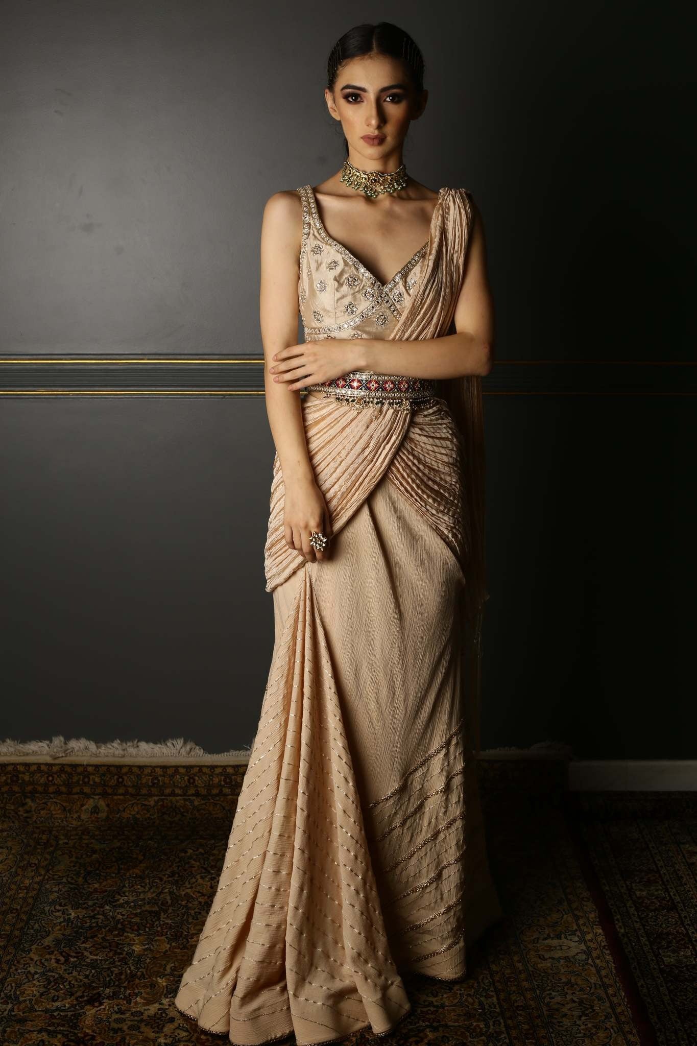 Sunny Leone in BEIGE HAND-EMBROIDERED GEORGETTE DRAPED SAREE - Image 5