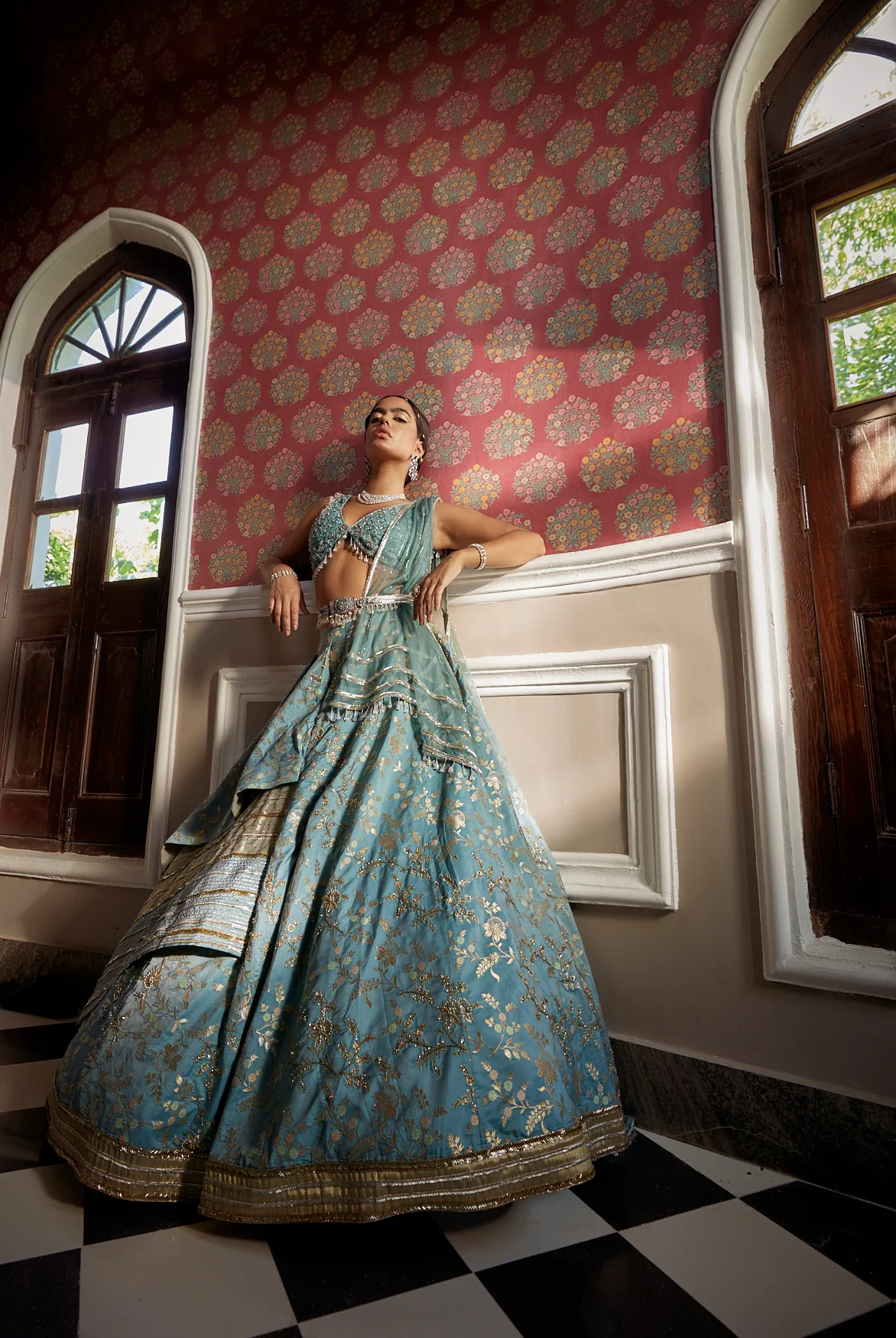 Esha Gupta in BLUE SILK FLORAL LEHENGA - Image 4