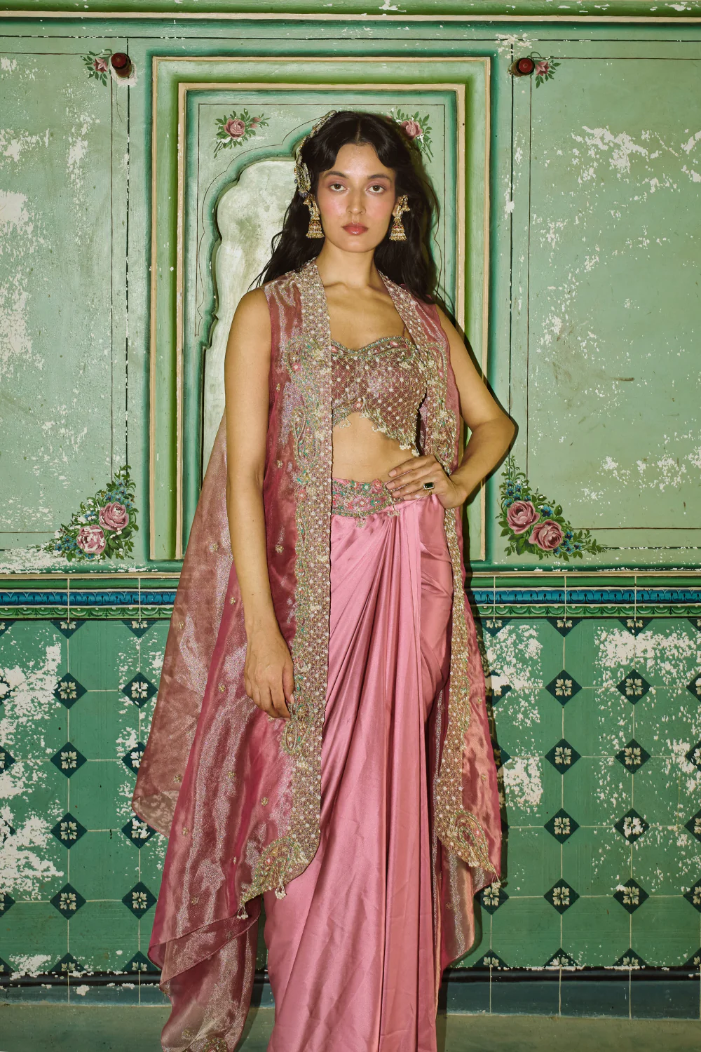 Blush pink drape satin skirt set with cape - Image 4