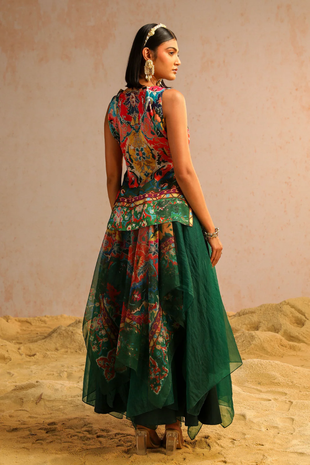 Green layered skirt with short kurti - Image 4
