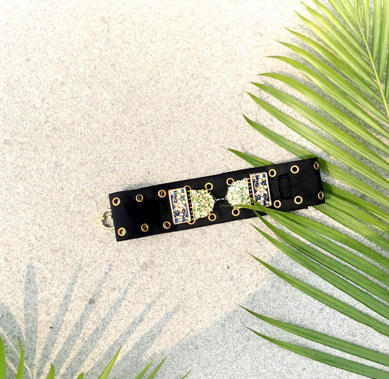 Green Jarokha Cocktail Belt with Eyelets - Image 3