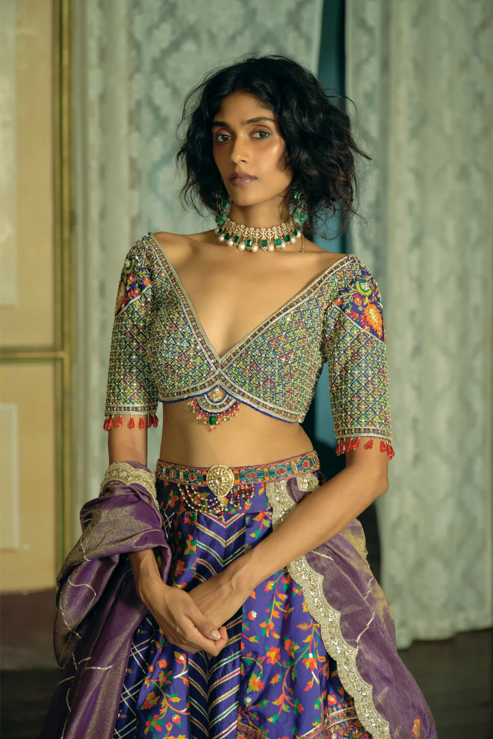 Purple jacquard silk banarasi lehnga set - Image 4