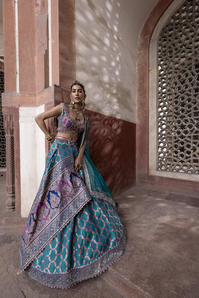 Teal Bandhani Banarasi Woven Lehenga - Image 5